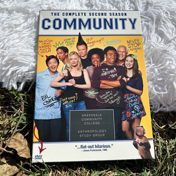 🩶5/$30 Community The Complete Season 2 DVD Collection - Picture 1 of 8